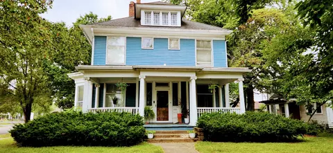 1104 Franklin St, Columbus, IN 47201