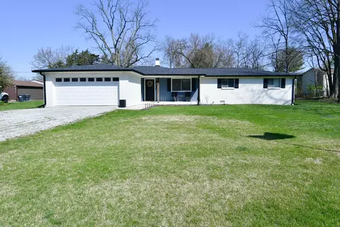 154 Lewis Dr, Greenwood, IN 46142