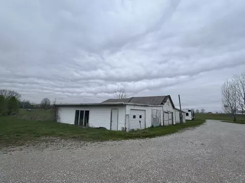 4899 S County Road 700 E, Plainfield, IN 46168 photo 4