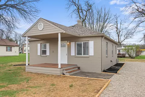 305 E Berkley Ave, Muncie, IN 47303
