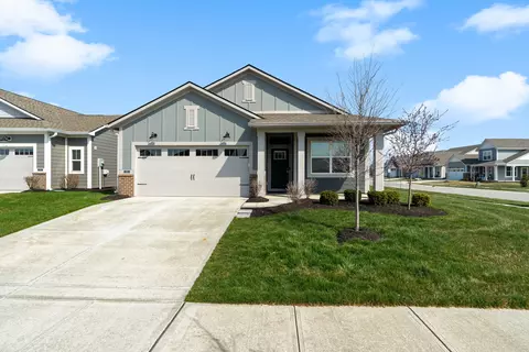 702 Ehrlich Ln, Westfield, IN 46074
