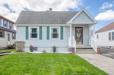 2207 S Hackley St, Muncie, IN 47302
