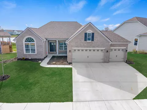 5087 Citadel Dr, Noblesville, IN 46062
