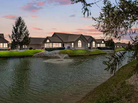 2323 Steeple Chase, Shelbyville, IN 46176