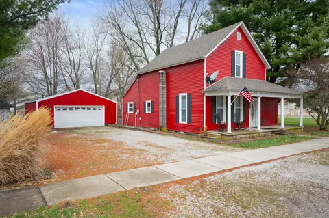 218 N Franklin St, Ladoga, IN 47954