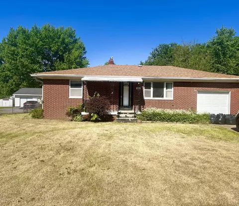 1030 N Berwick Ave, Indianapolis, IN 46222