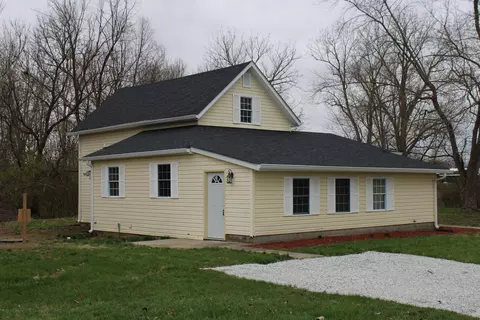 2706 S I St, Elwood, IN 46036