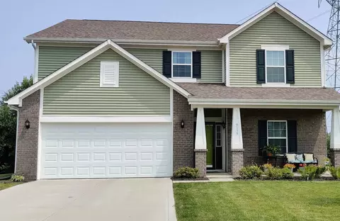 4026 Fenwick Ln, Columbus, IN 47201