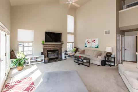 10857 Pine Bluff Dr, Fishers, IN 46037 photo 13