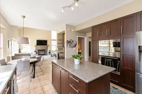 10857 Pine Bluff Dr, Fishers, IN 46037 photo 11