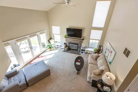 10857 Pine Bluff Dr, Fishers, IN 46037 photo 17