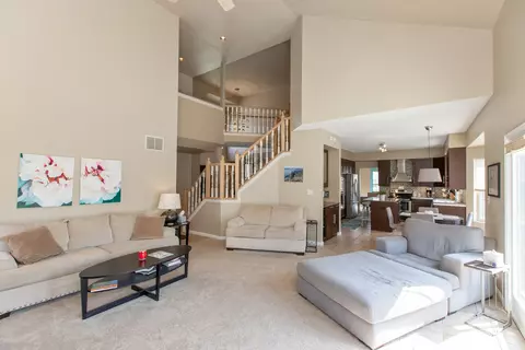 10857 Pine Bluff Dr, Fishers, IN 46037 photo 16