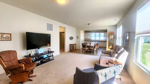 4847 Lilac Dr, Plainfield, IN 46168 photo 3