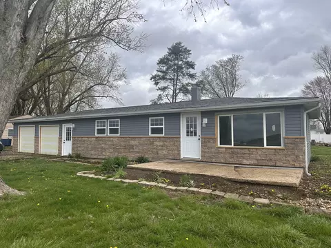 364 Deaver Rd, Columbus, IN 47201