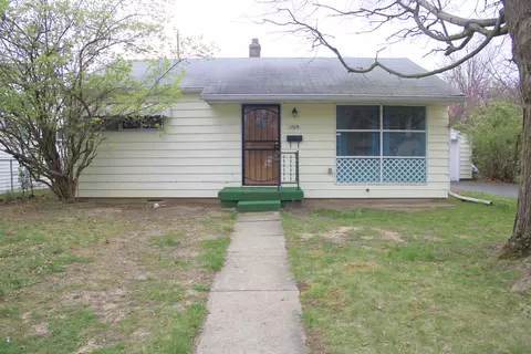 1709 N Hawthorne Ln, Indianapolis, IN 46218