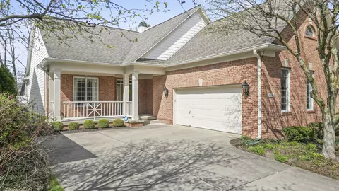 8142 Gwinnett Pl, Indianapolis, IN 46250