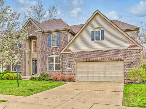 6078 Pine Bluff Dr, Avon, IN 46123