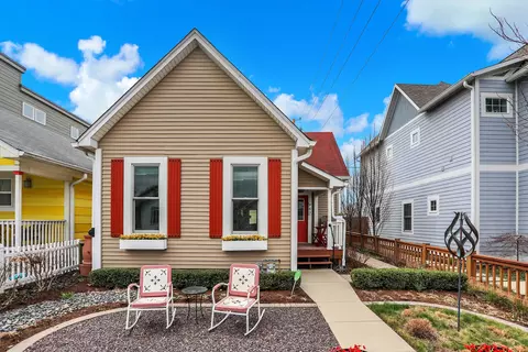 943 Elm St, Indianapolis, IN 46203