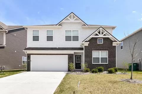 2308 S Carlota Dr, New Palestine, IN 46163
