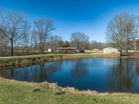 262 S 700 W, Morgantown, IN 46160