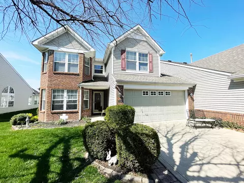 7332 Oak Knoll Dr, Indianapolis, IN 46217