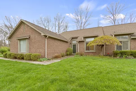 8920 Pennwood Ct, Indianapolis, IN 46240