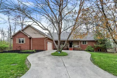10721 Sand Key Cir, Indianapolis, IN 46256