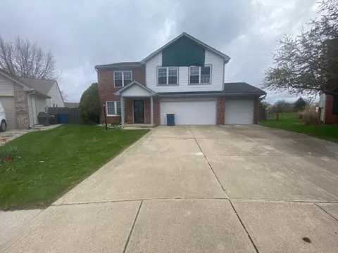 9738 Lucille Ct, Fishers, IN 46038