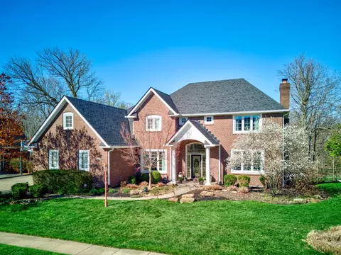 7220 Royal Oakland Dr, Indianapolis, IN 46236