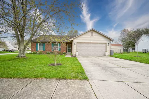 2208 Tansel Forge Dr, Indianapolis, IN 46234