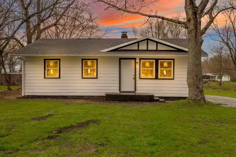 3235 Mill St, Anderson, IN 46011