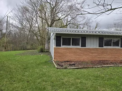 Exterior - 618 Walsh Ct, Dunkirk, IN 47336 photo 6 of 7