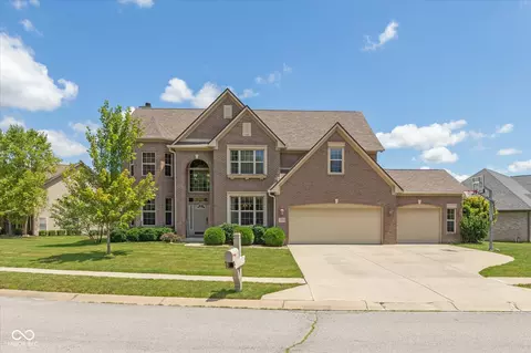 7345 Stones River Dr, Indianapolis, IN 46259