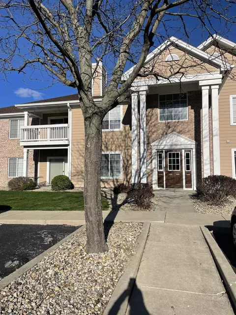 6511 Jade Stream Ct #205, Indianapolis, IN 46237