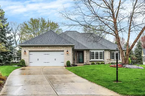 18470 Canyon Oak Dr, Noblesville, IN 46062