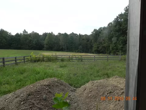 3339 E Anderson Rd, Bloomington, IN 47408 photo 2