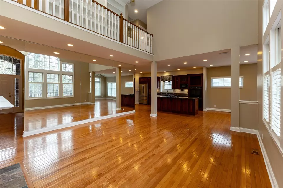  1074 Sullivans Rdg, Zionsville, IN 46077 photo 25