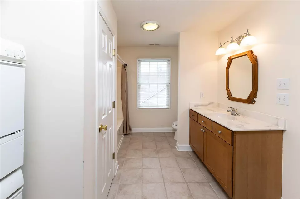  1074 Sullivans Rdg, Zionsville, IN 46077 photo 14