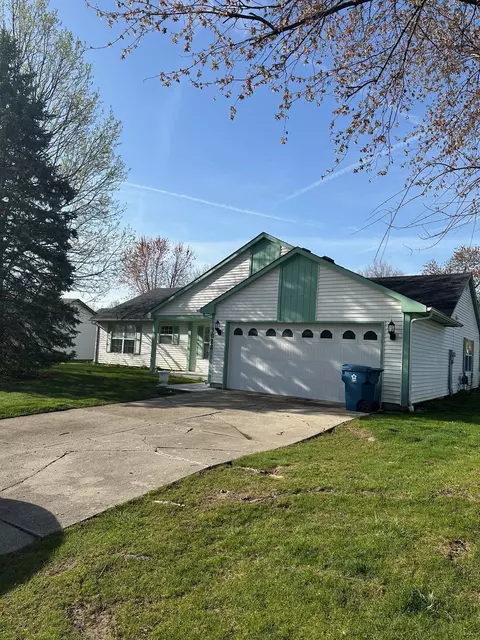 3022 Southwest Dr, Indianapolis, IN 46241