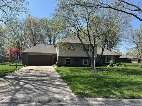 900 Fenster Ct, Indianapolis, IN 46234
