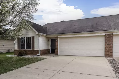 1288 Vicksburg South Dr, Greenwood, IN 46143