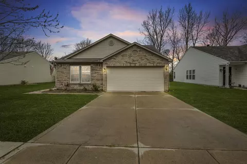 710 Wheat Field Ln, Whiteland, IN 46184