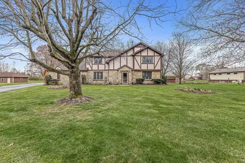 9961 Spring Creek Ct, Avon, IN 46123