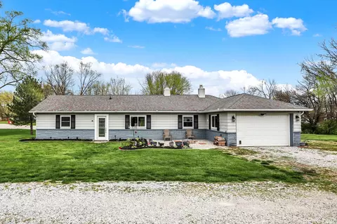 6004 Mills Rd, Indianapolis, IN 46221