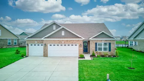 3219 S Ansley Dr, New Palestine, IN 46163