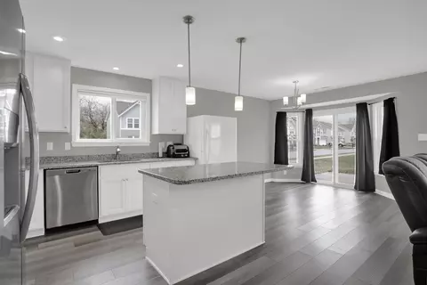 Kitchen - 8130 Lythrium Way, Plainfield, IN 46168 photo 2 of 5