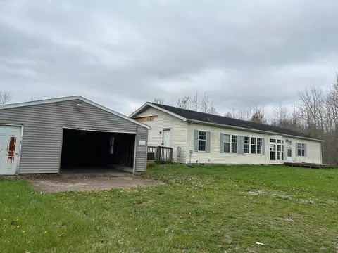 7011 W 1137 N, Dupont, IN 47231