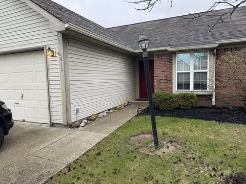 419 Woodberry Dr, Danville, IN 46122