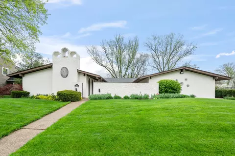 4231 N Riverside Dr, Columbus, IN 47203
