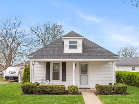 70 East St, Bargersville, IN 46106
